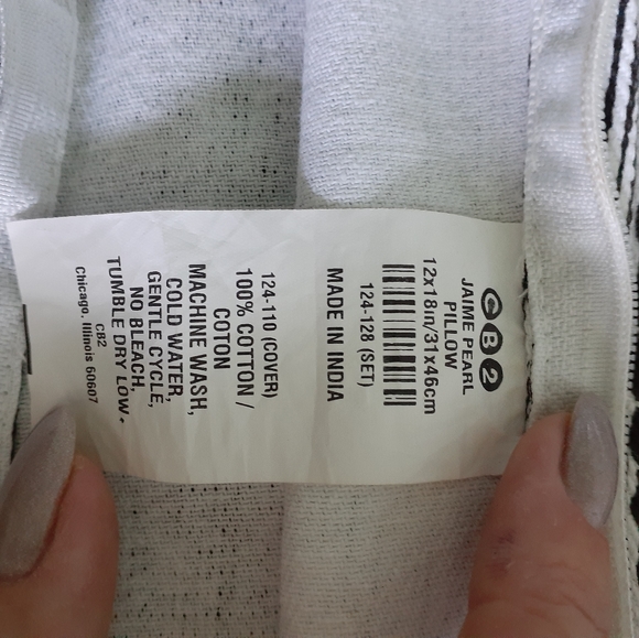 ❌SOLD❌ CB2 Down Reversible Throw Pillow NWOT - Picture 6 of 7